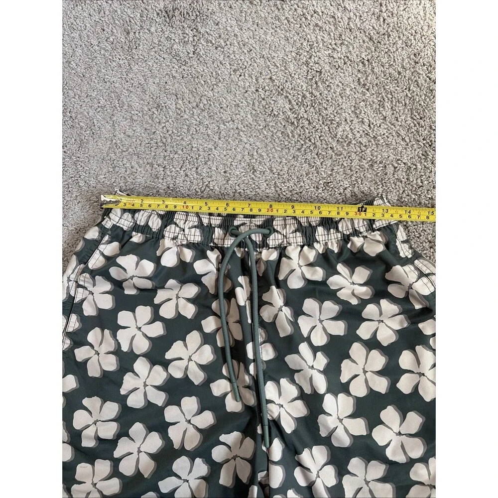 Men’s Chubbies Swim Trunks Baggies Shorts Daisy Chain Olive Green Floral Cream S